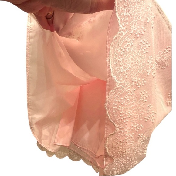 NWT 24mo Embroidered pink Purple Rose dress. Dsct w 2+ bundle. - Picture 8 of 10